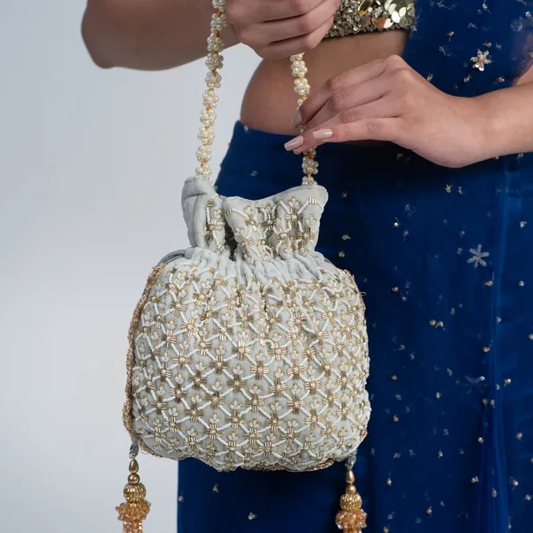 Ivory_Bloom_Pearl_Potli_Bag
